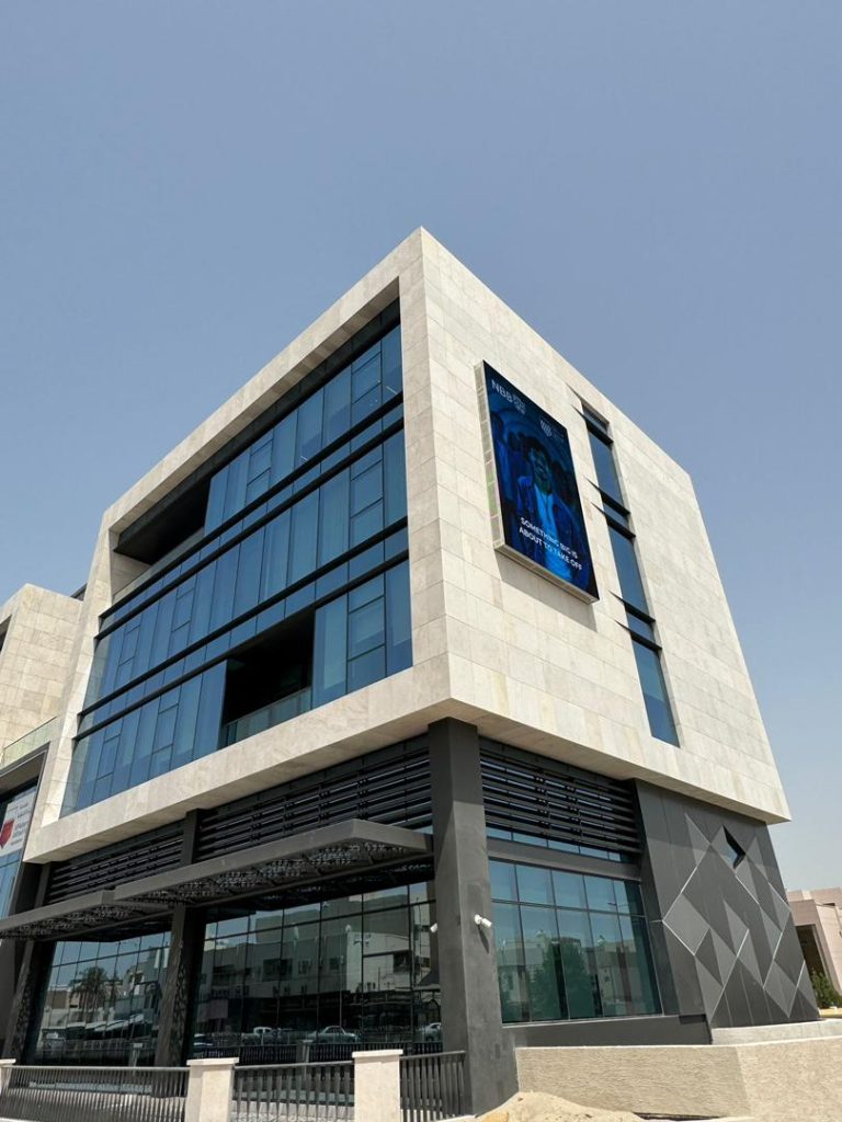 Bahrain Project Featuring Cross Cut Beige Travertine